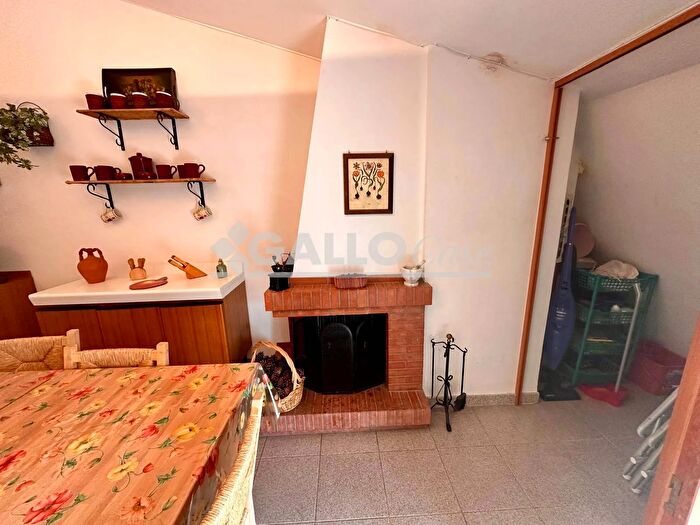 Casa quadrilocale in vendita in Via Forgitelle Spezzano della Sila, Spezzano Della Sila