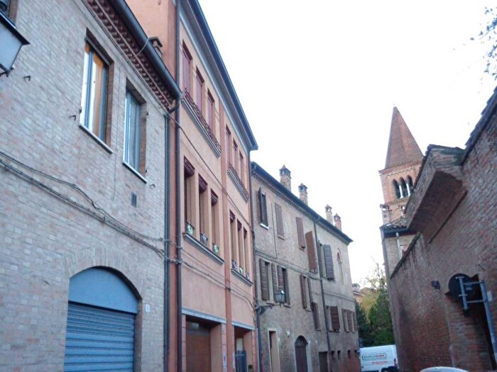 Appartamento quadrilocale in affitto in Vicolo del Granchio, Santa Maria in Vado, Ferrara