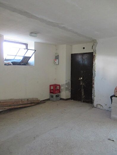 Casa con 10 locali in vendita in Ponte In Valtellina