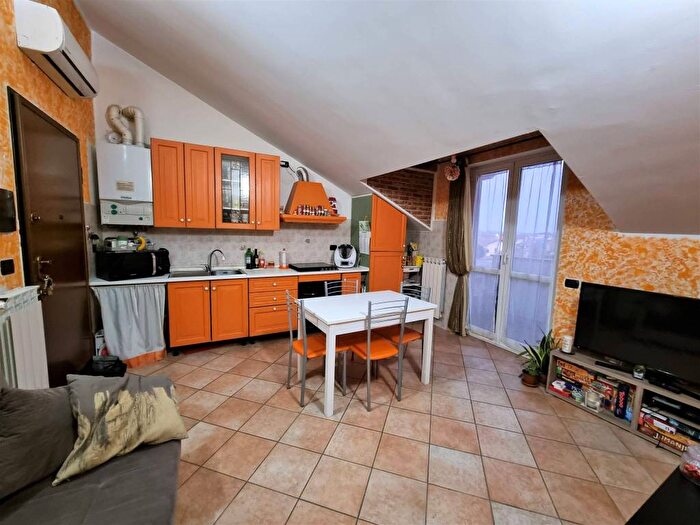 Appartamento bilocale in affitto in Via Giorgio Amendola, Centro, Arluno