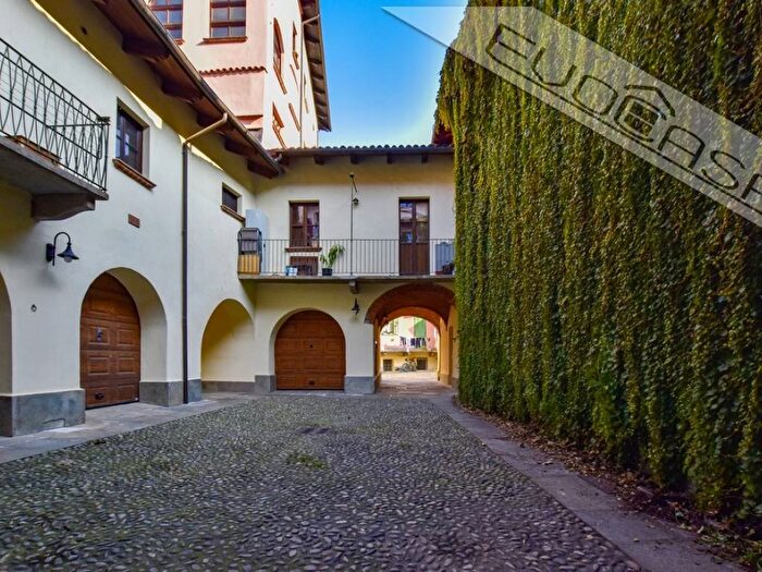 Appartamento monolocale in affitto in Via Principi d'Acaja, Centro Storico, Pinerolo