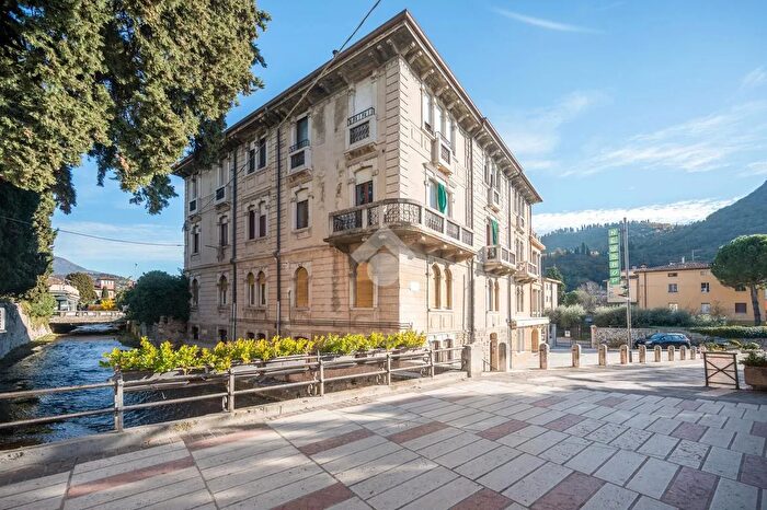 Appartamento bilocale in vendita in Appartamento Via XX Settembre, Garda