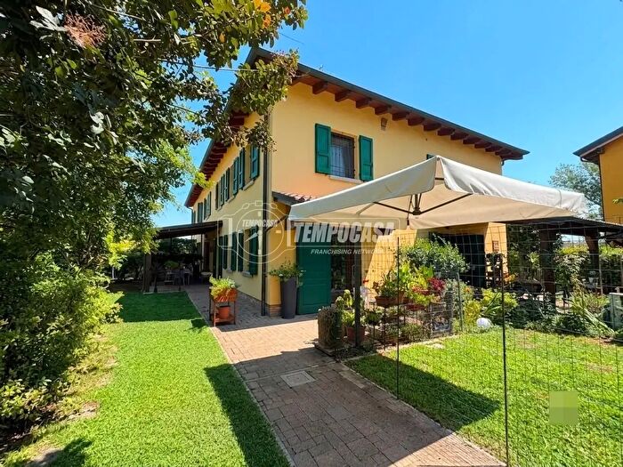 Appartamento quadrilocale in vendita in Castelnuovo Rangone