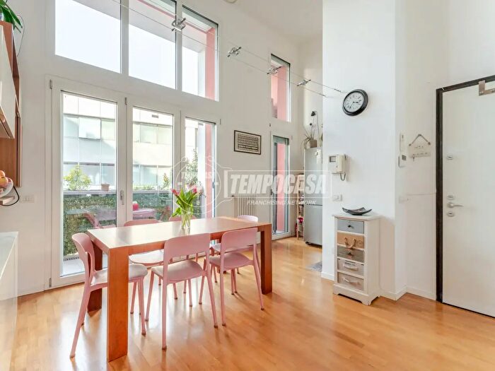 Appartamento trilocale in vendita in Viale Monza, Milano