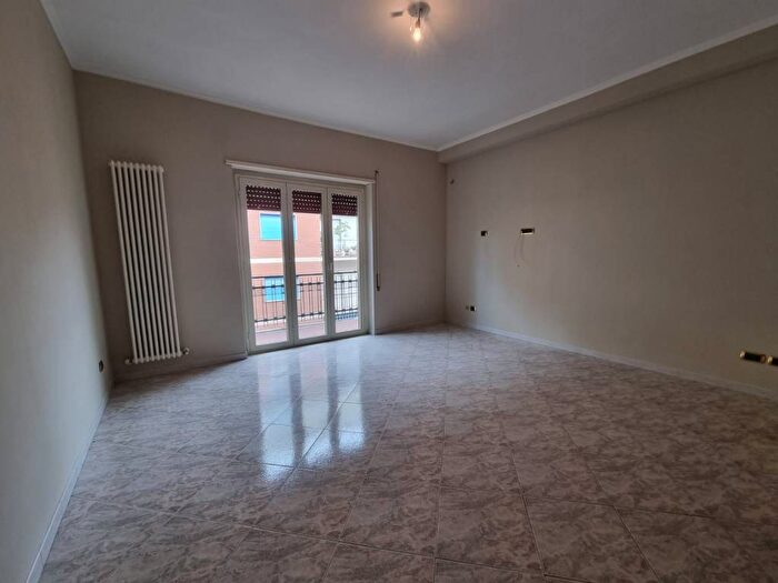 Appartamento con 5 locali in affitto in Via della Libertà, Centro, Castel Madama