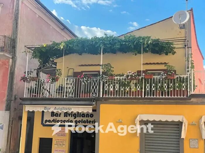 Appartamento trilocale in vendita in Corso Giuseppe Garibaldi, Maratea