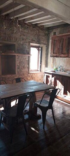 Appartamento con 6 locali in affitto in Via Cerezzola, Cerezzola, Canossa