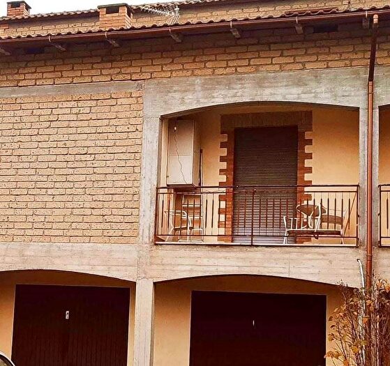 Appartamento trilocale in vendita in San Quirico DOrcia