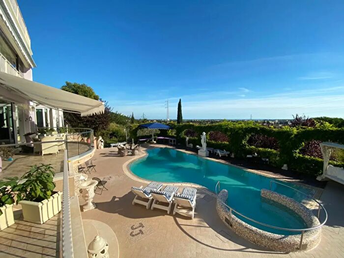 Casa con 5 locali in vendita in Strada Comunale di Monteverde a, Carrara