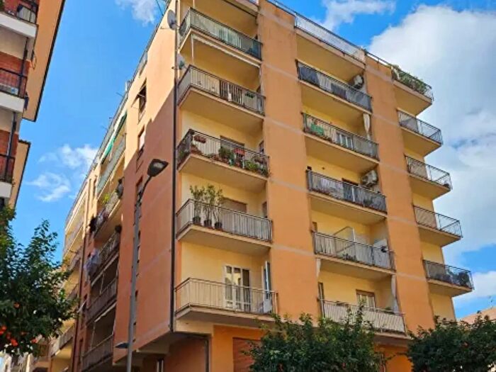 Appartamento con 6 locali in vendita in Via Trieste, Chiavari