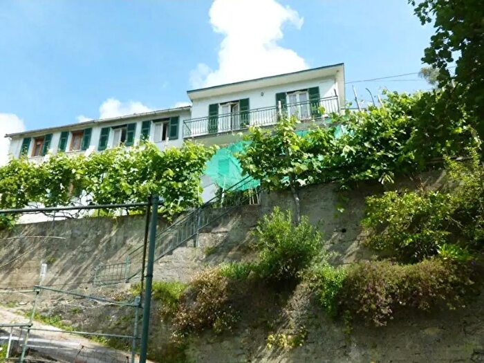 Casa con 9 locali in vendita in Via Arbocò, Rapallo