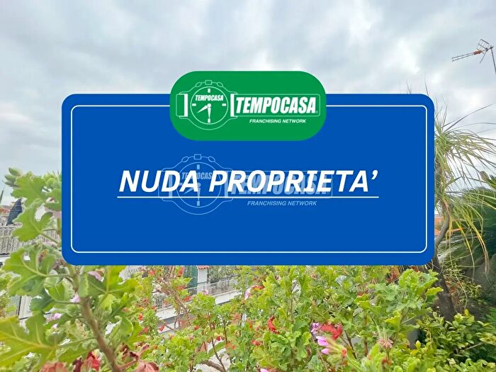 Appartamento bilocale in vendita in Roma