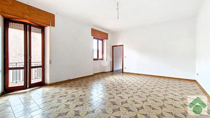 Appartamento con 5 locali in vendita in Via Michelangelo Buonarroti, Arzachena