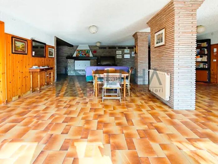 Appartamento quadrilocale in vendita in Via Pietro Mascagni, Castelnuovo Rangone