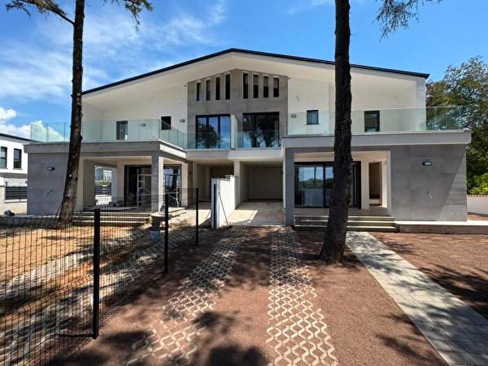 Casa trilocale in vendita in Via Ermanno WolfFerrari, Roma