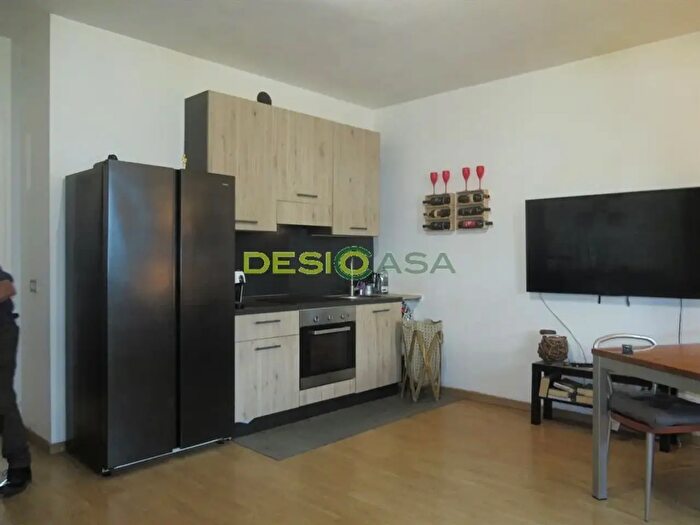 Appartamento monolocale in vendita in Via Volta, Desio
