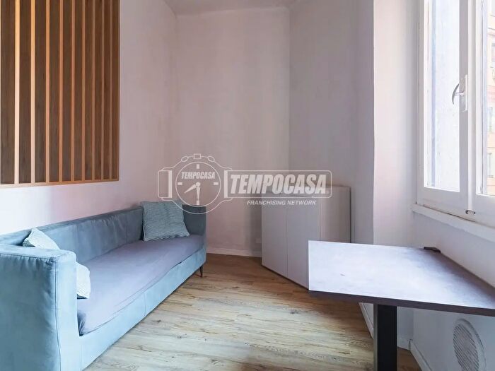 Appartamento monolocale in vendita in Piazza Angilberto, Milano