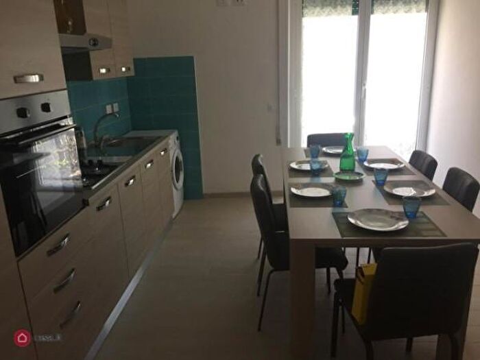 Appartamento con 6 locali in vendita in Viale Europa, Terracina