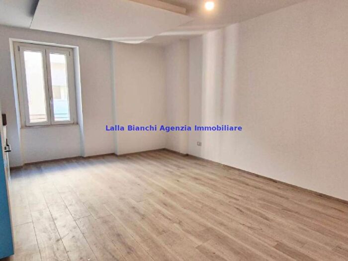 Appartamento trilocale in affitto in VIA BRANCA, Centro Storico, Pesaro