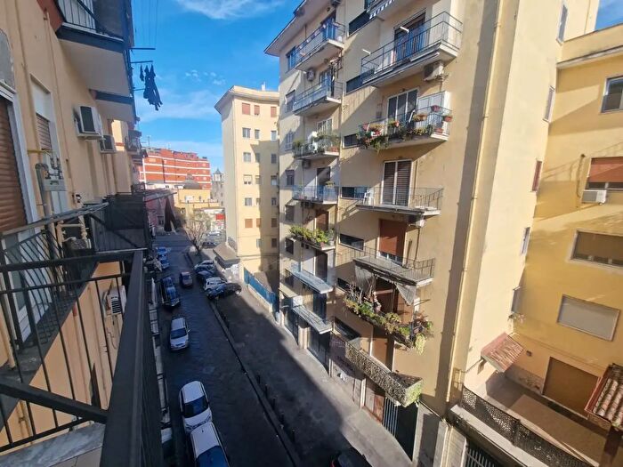 Appartamento bilocale in affitto in Via Francesco Ferrante dAvalos, Napoli