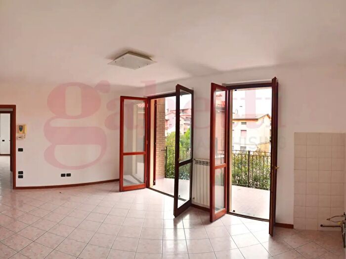 Appartamento trilocale in vendita in Via Leone XIII, Calusco DAdda