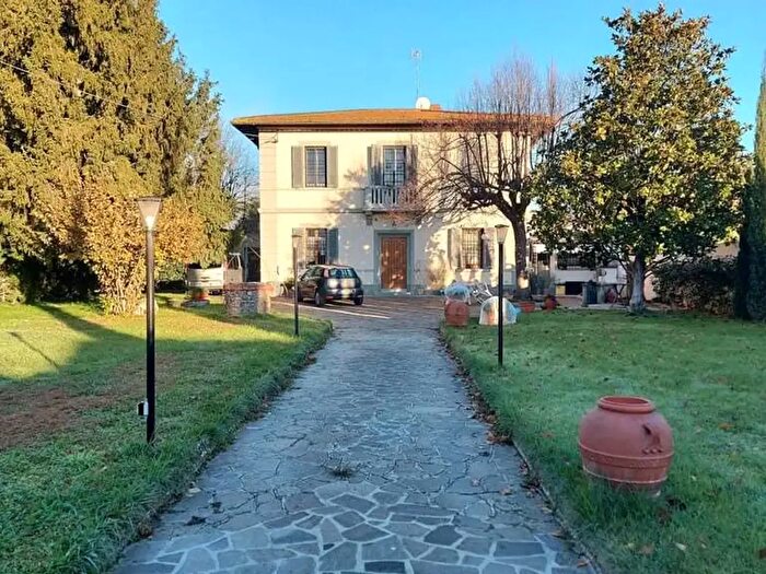 Casa con 9 locali in vendita in Rimaggio, Bagno A Ripoli
