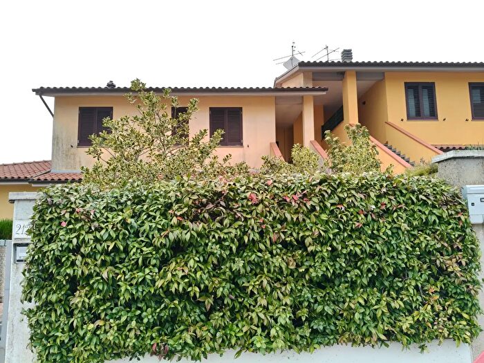 Appartamento con 6 locali in vendita in Vocabolo Torresquadrata c, Todi