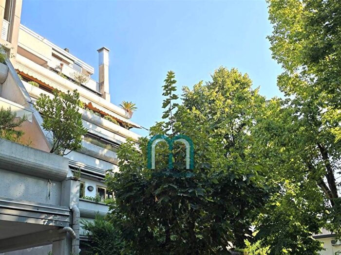 Appartamento con 6 locali in vendita in VIA RAGUSA, Asseggiano, Venezia