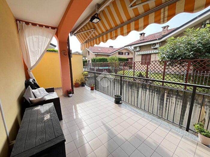 Appartamento bilocale in vendita in Via Cesare Pavese, San Francesco Al Campo