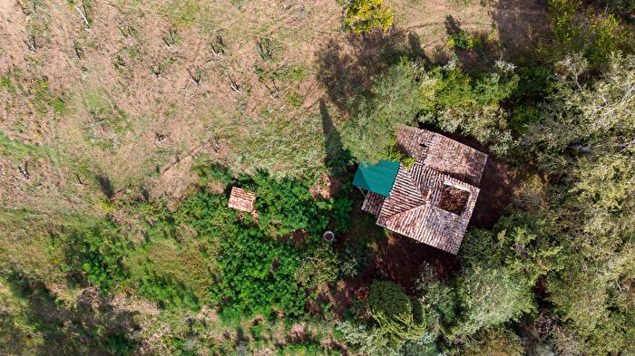 Casa in vendita in Montalcino