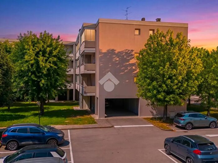 Appartamento trilocale in vendita in Via Aldo Moro, Campogalliano