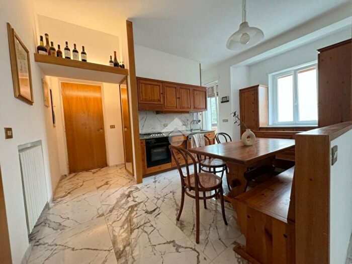 Appartamento trilocale in affitto in Viale dei Colli Portuensi, Colli Portuensi Casaletto, Roma