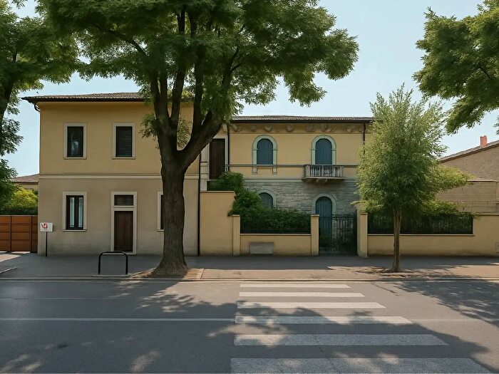 Appartamento trilocale in vendita in Colle Di Val D'Elsa