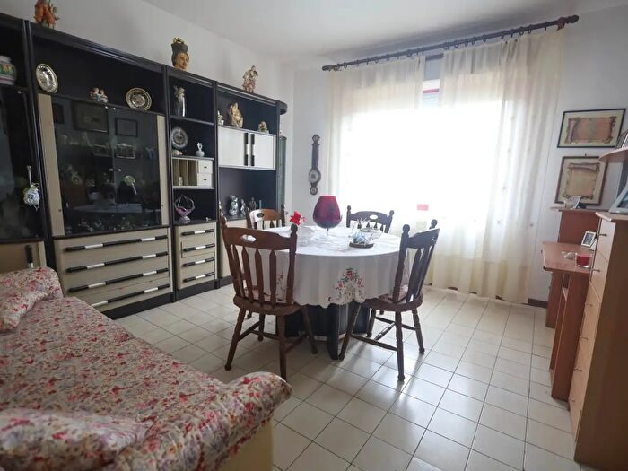 Appartamento quadrilocale in vendita in Viale Castagnola, Catania