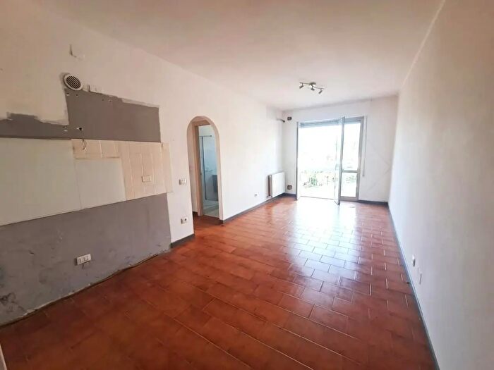 Appartamento trilocale in vendita in Massa