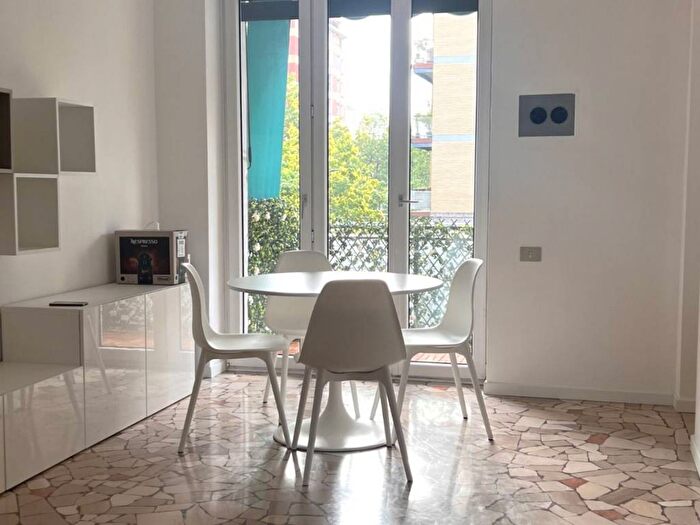 Appartamento monolocale in affitto in Via Tommaso Gulli, Piazzale Siena, Milano