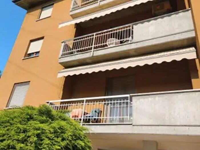 Appartamento con 5 locali in vendita in Via Sebastiano Brighenti, Tortona