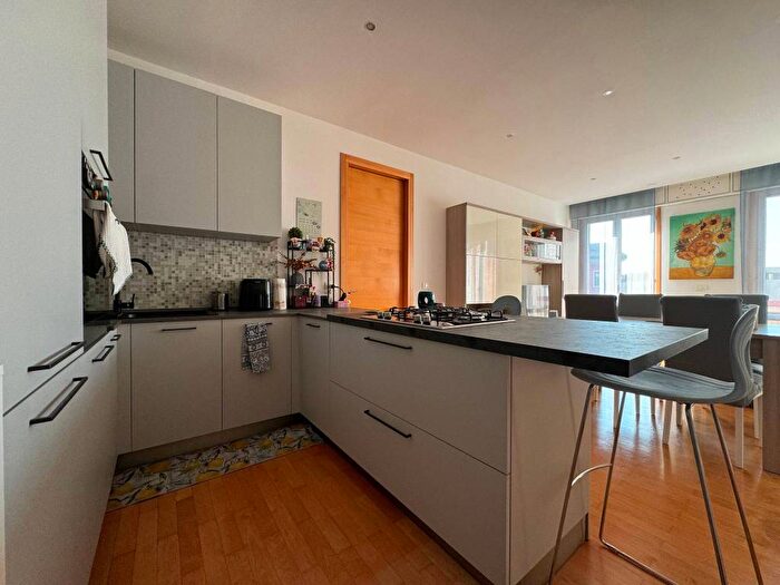 Appartamento trilocale in affitto in Borgo Monte Grappa, Castelfranco Veneto