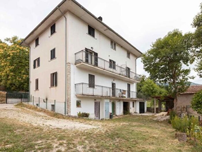 Appartamento trilocale in vendita in Via Madonna dello Spineto Monte San Giovanni in Sabina, Monte San Giovanni In Sabina