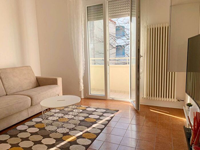 Appartamento bilocale in affitto in Viale Gabriele DAnnunzio, Marano Spontricciolo, Riccione