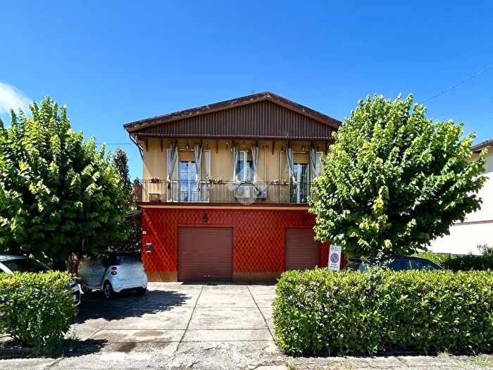 Casa con 5 locali in vendita in Via Canale della Botte, Molinella