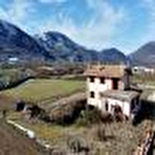 Casa in vendita in Via di Villa Lucci Leonessa Ri Italia, Leonessa