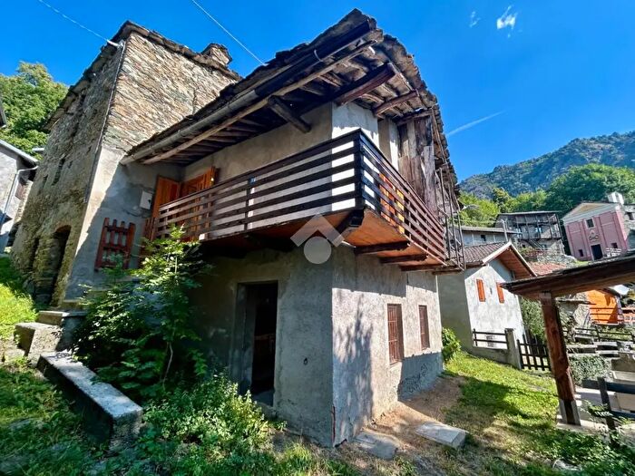 Casa bilocale in vendita in Borgata Bellafugera, Condove