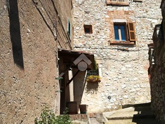 Casa trilocale in vendita in Via della Posta, Acquasparta