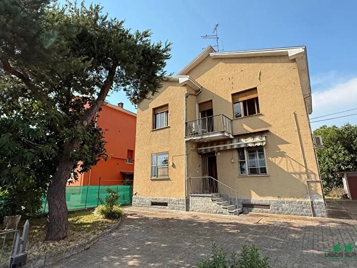 Casa con 6 locali in vendita in Via Bianchi Noceto Pr, Noceto