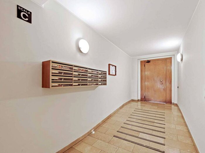 Appartamento in affitto in Via Isaac Newton, San Siro, Milano