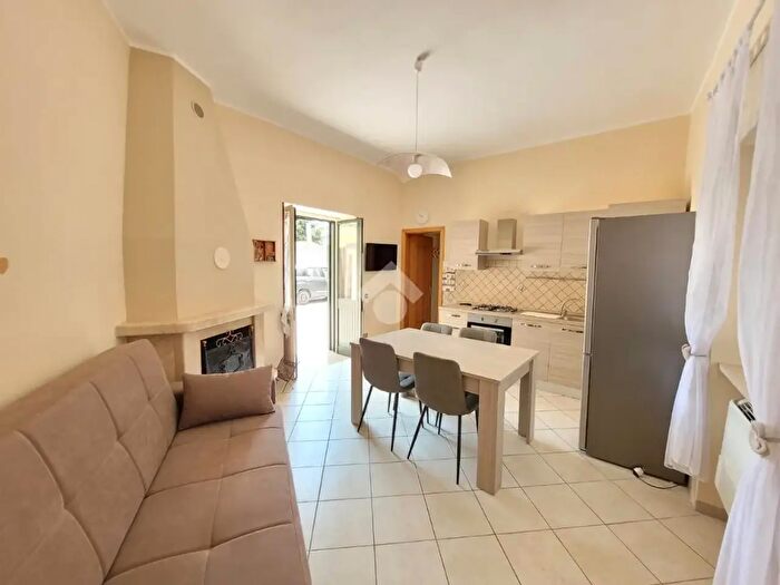 Casa bilocale in affitto in Via Caudisi, Airola