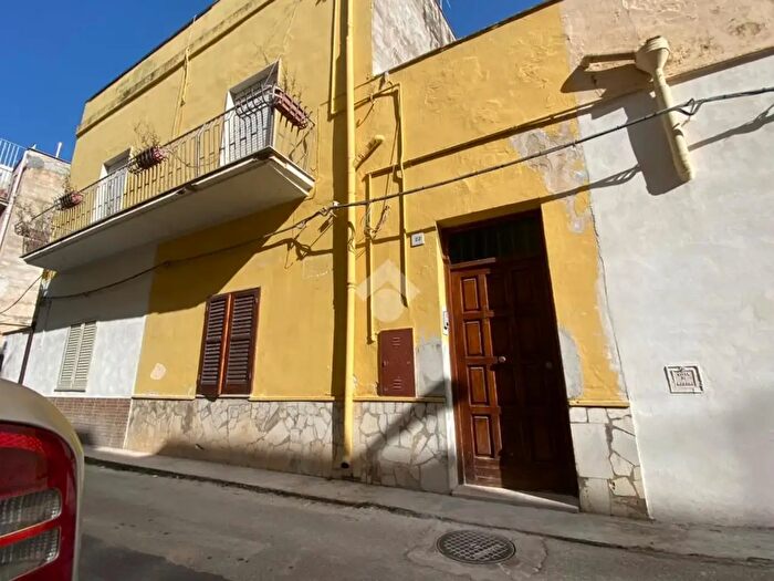 Appartamento trilocale in affitto in Via Goito, Mazara Del Vallo