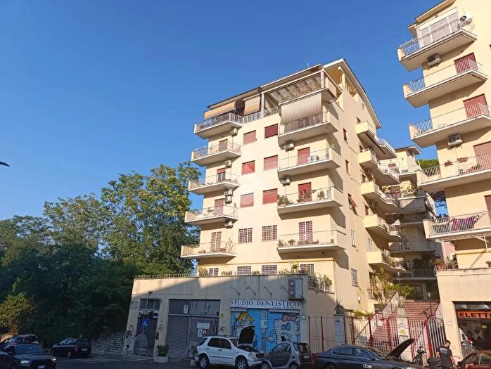 Appartamento bilocale in vendita in Via Nomentana, Roma