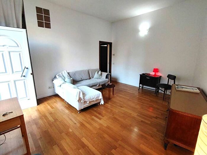 Appartamento bilocale in affitto in Via Luigi Manzotti, Dergano, Milano